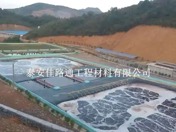 提高污水处理防渗膜抗腐蚀性能的创新方法 提高污水处理防渗膜抗腐蚀性能的创新方法