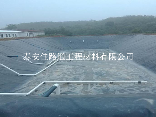 沼气池防渗膜施工质量控制技巧:确保高效与持久的秘诀 沼气池防渗膜施工质量控制技巧:确保高效与持久的秘诀