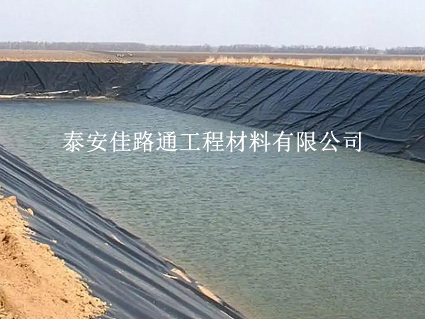 污水处理防渗膜施工固定技巧:创新与实践 污水处理防渗膜施工固定技巧:创新与实践