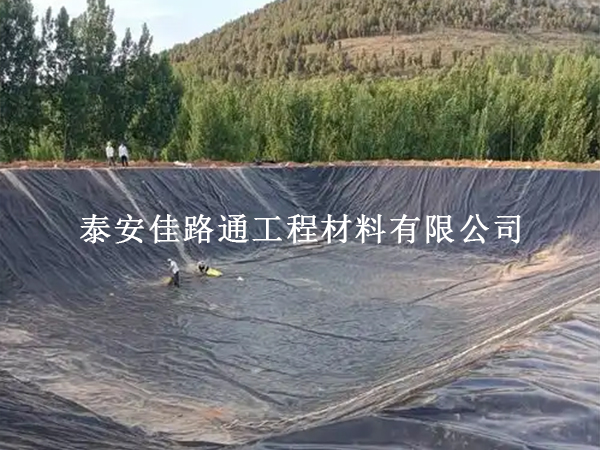 垃圾填埋场防渗膜备受青睐的原因分析 垃圾填埋场防渗膜备受青睐的原因分析